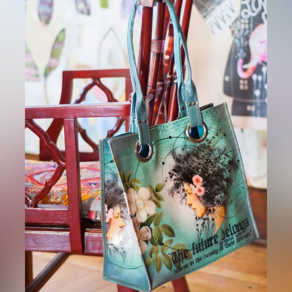 Papaya Art Luxe Tote – Retired Design, Gently Used